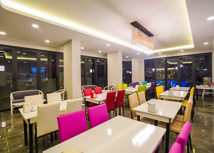 Hotell Seren Sari 3*