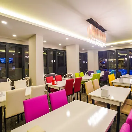 فندق سيرين ساري 3*