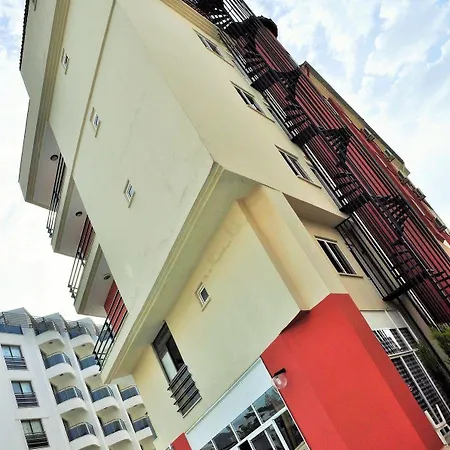 سيرين ساري مرمريس