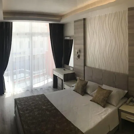 سيرين ساري فندق