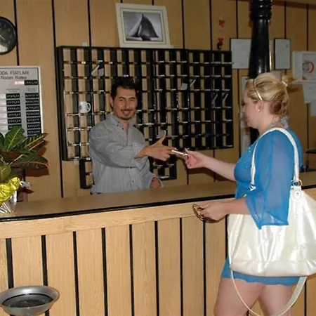 سيرين ساري مرمريس