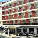 思润纱丽酒店 酒店